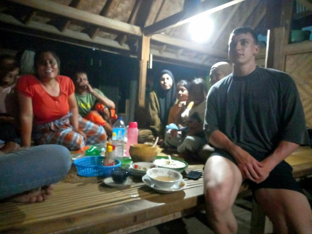 Budaya Kaki Rinjani Senaru Eksteriør billede