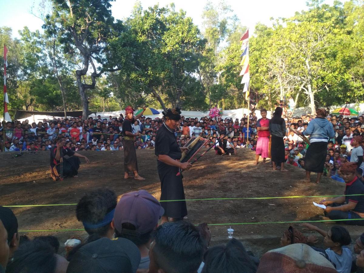 Budaya Kaki Rinjani Senaru Eksteriør billede
